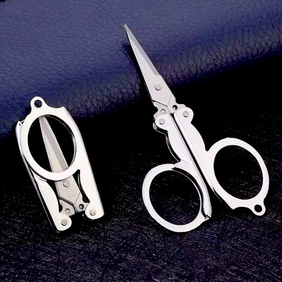 Folding Pocket Scissors - Picture 2 of 4